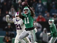 Eagles agree to three-year, $96 million extension with WR AJ Brown, AP source says