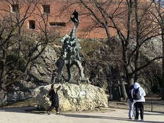 Krakow’s fire-spitting dragon sculpture will hold breath for fuel-saving checkup