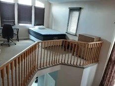 Brampton rental listing boasts 'no privacy' on second-floor landing