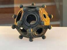 12-sided Roman relic baffles archaeologists, spawns countless theories