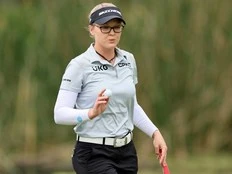 Nelly Korda, Brooke Henderson both one shot back in Chevron Championship