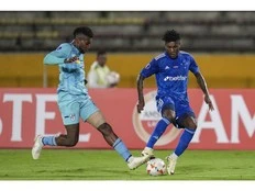 Toronto FC adds Ecuador midfielder Jose Cifuentes on loan from Rangers