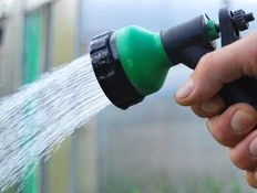 HOSED: Indiana car wash worker refused to back down to rude customer