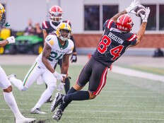 Stamps' Begelton snags Presidents' Ring for 'excellence' everywhere