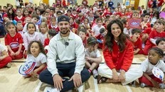 Cowan: Merton School students give Canadiens' Alexandre Carrier and his wife, Alicia Lessard, a warm welcome
