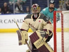 Montreal’s Desbiens earns first PWHL shutout in 2-0 victory over Ottawa