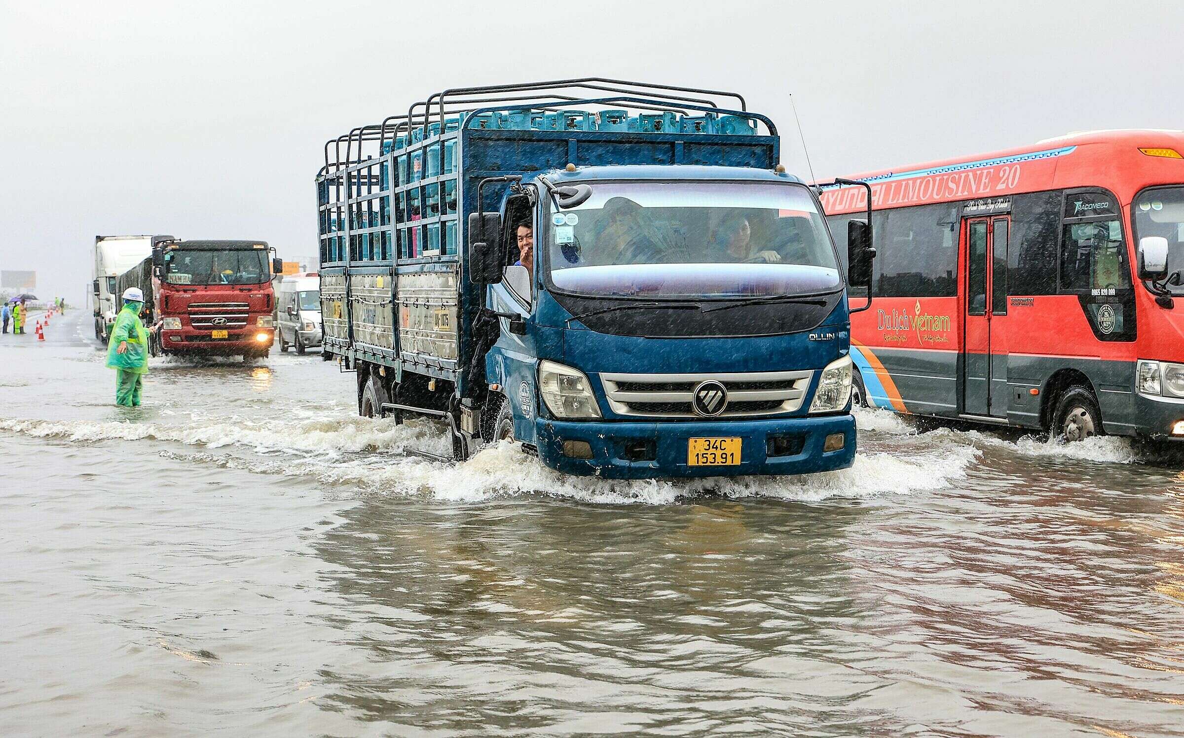 Ôtô được chạy bình thường trên cao tốc Pháp Vân - Cầu Giẽ