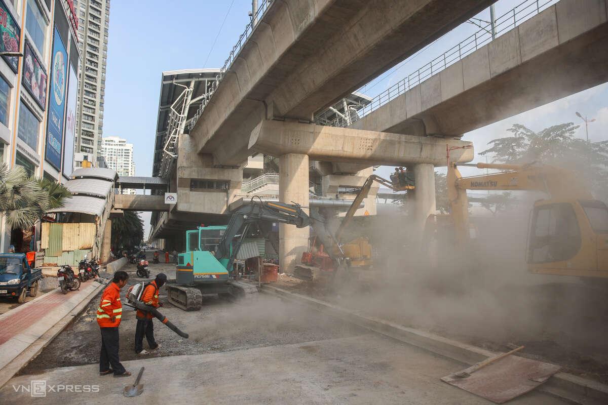 Tất bật thi công các hạng mục cuối Metro Bến Thành - Suối Tiên