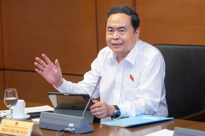 'Đất nước cần thêm nhiều tập đoàn lớn để đạt tăng trưởng hai con số'