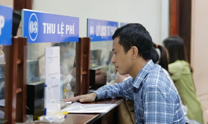 Người dân ủng hộ tinh gọn bộ máy nhưng chưa hài lòng với cấp xã
