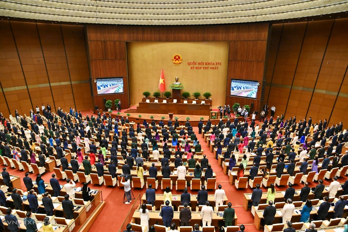 Đại biểu tham dự kỳ họp thứ nhất Quốc hội khóa 16