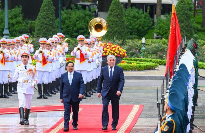 Thủ tướng Phạm Minh Chính chủ trì lễ đón Thủ tướng Kyrgyzstan