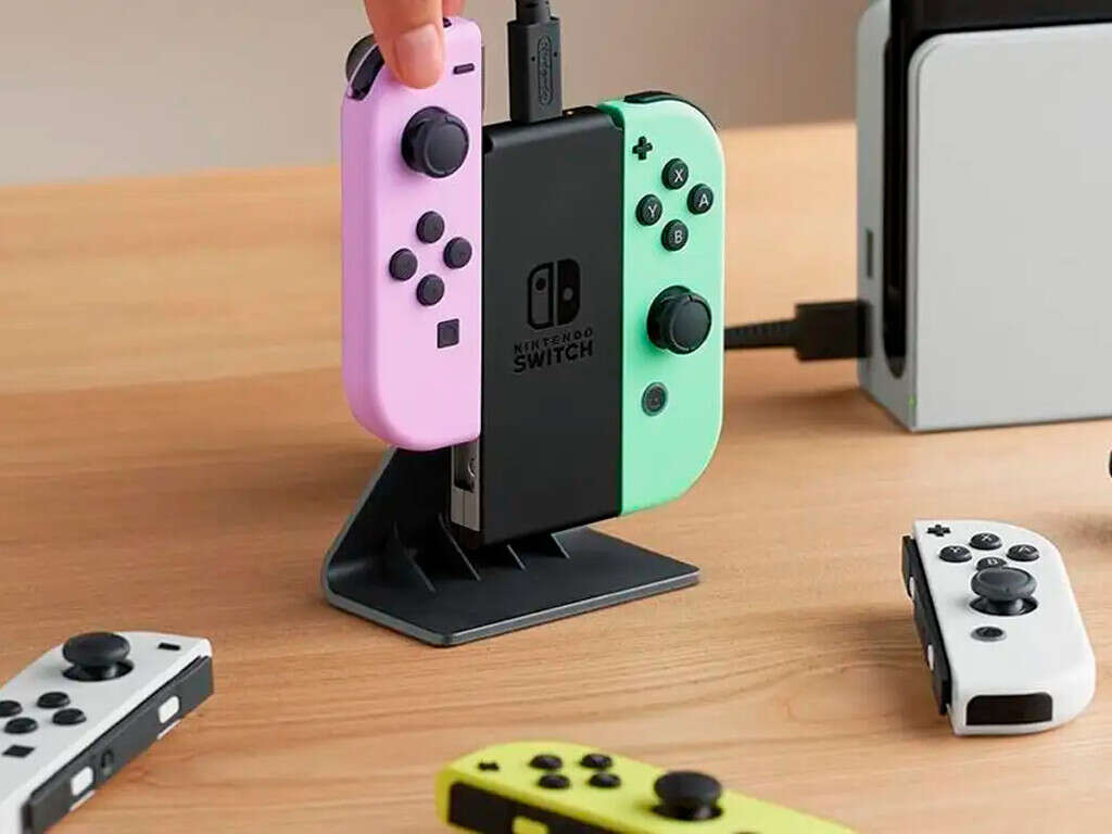 Mientras todos esperan la Switch 2, Nintendo ha decidido lanzar un nuevo soporte para sus Joy-Con