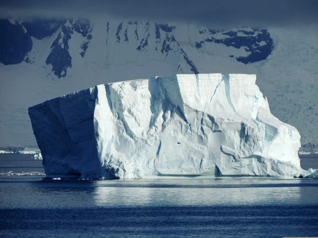 El día que la ciencia encontró masas de hielo gigantes de 18,000 años de antigüedad en la oscura profundidad del Mar del Norte 