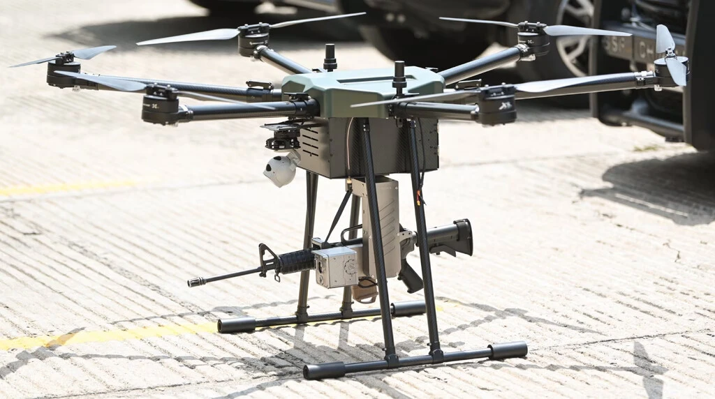 Drones con ametralladoras y un perro robot en Chiapas: este es el nuevo plan para vigilar la frontera sur de México
