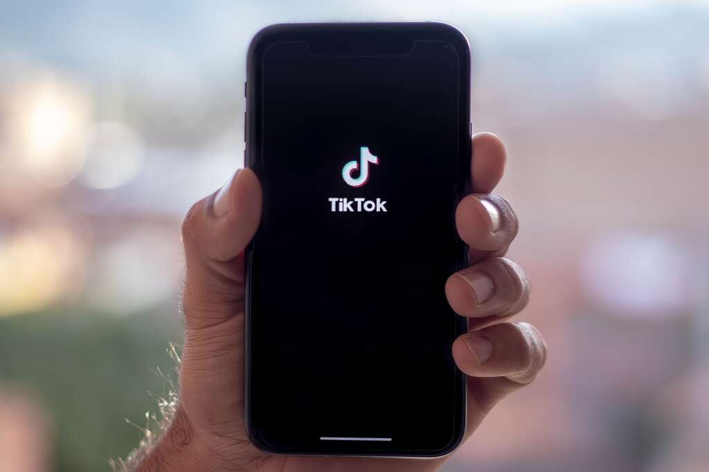 TikTok enfrenta una demanda histórica: siete familias buscan justicia tras la muerte de dos adolescentes