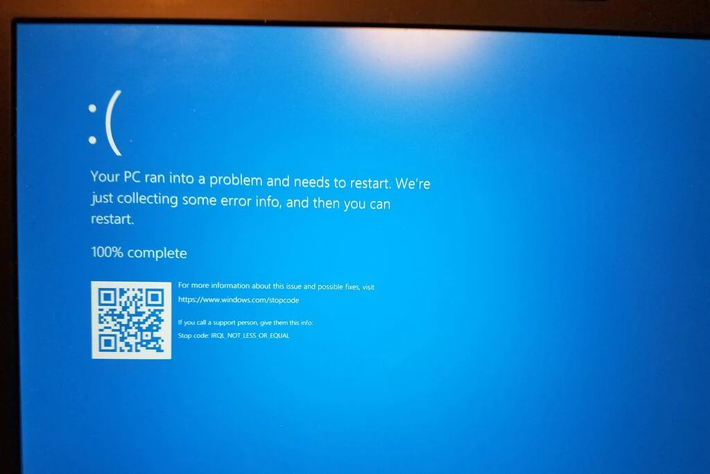 La pantalla azul de la muerte desaparece para siempre en Windows: así luce su nueva y oscura notificación 