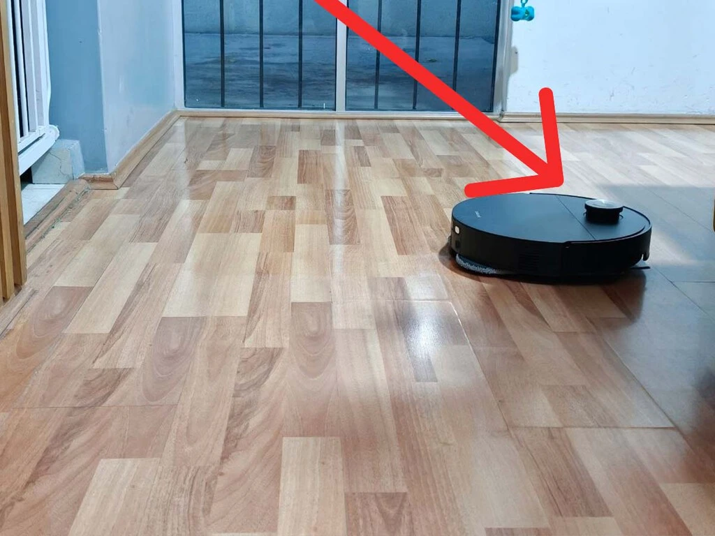 Pocos lo saben, pero este es el componente indispensable que debe tener una aspiradora robot para que no choque  