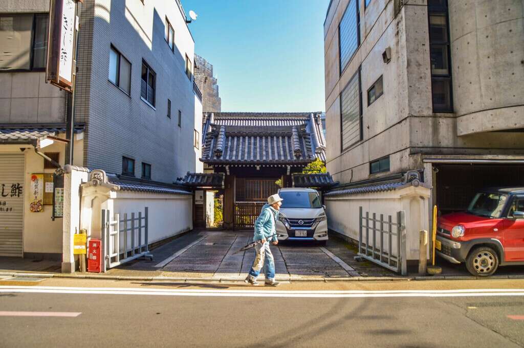 La solución de Japón para su falta de mano de obra son los trabajadores mayores. Un 25% de personas de más de 65 trabaja 