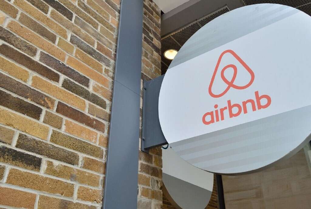 Rentaban Airbnb para viajar, pero había cámaras escondidas que grababan cada movimiento, hasta los más íntimos