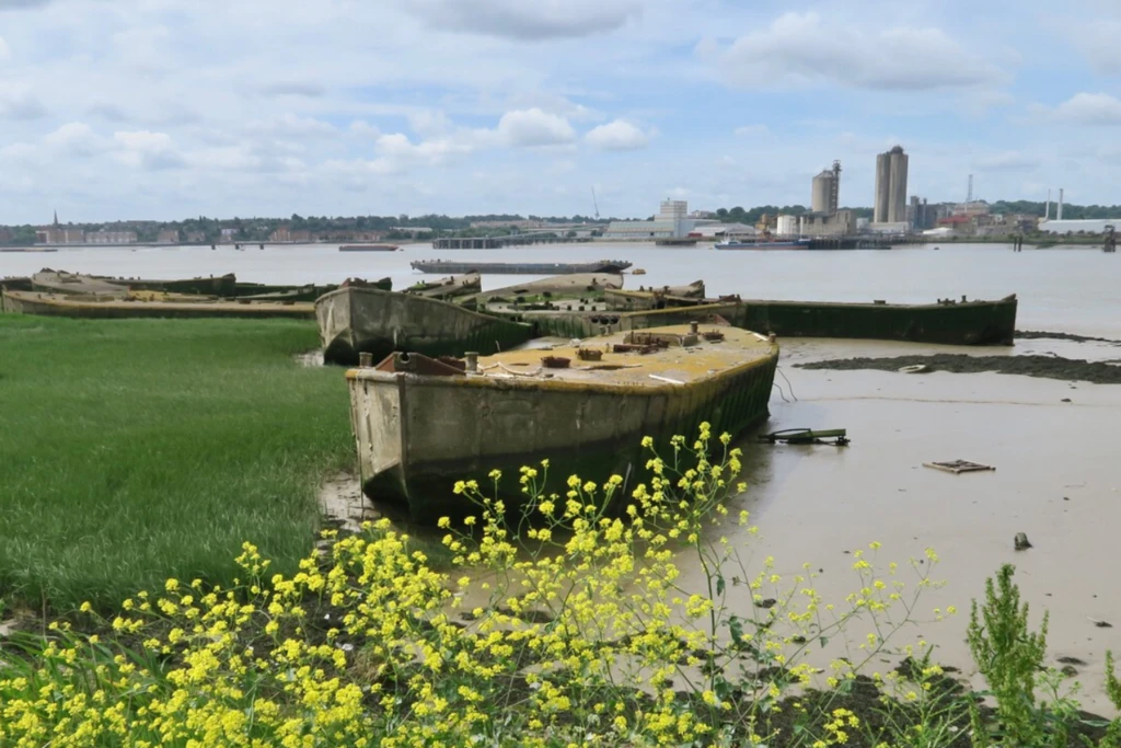 Sin acero para construir, en la Segunda Guerra Mundial se recurrió a algo inesperado: barcos de concreto 