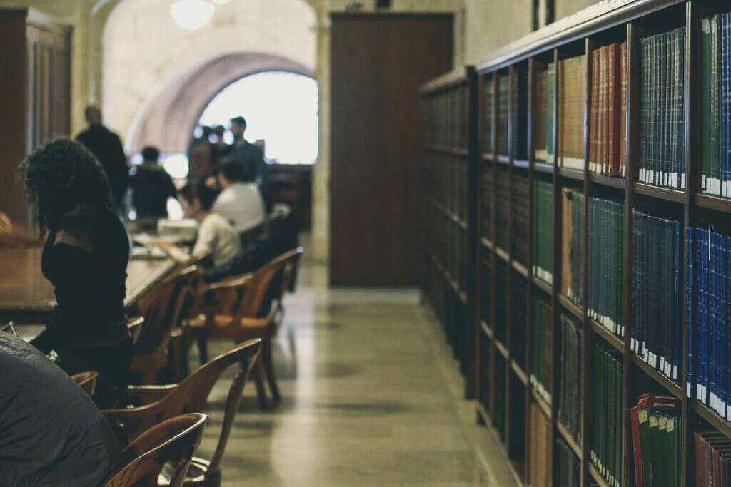 Un fenómeno emerge en China: tras años trabajando, hay jubilados que se van a estudiar al extranjero por el simple hecho de aprender