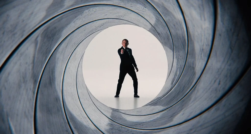 Un día Jeff Bezos preguntó en X quién debería ser el nuevo James Bond y las respuestas fueron contundentes: 