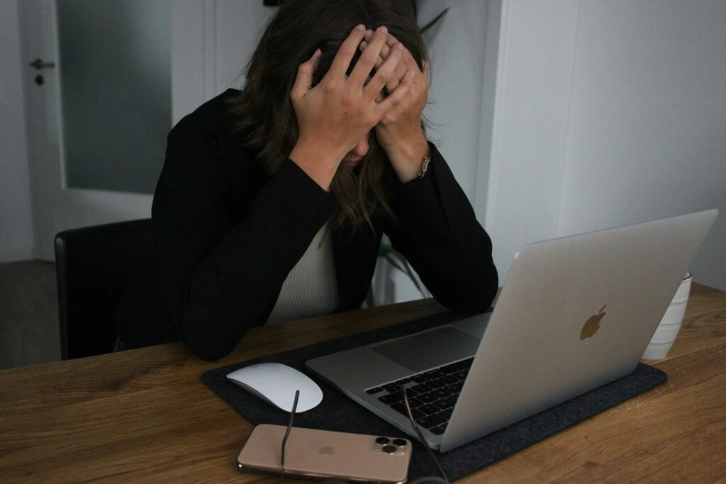 Tras décadas estudiando el trabajo, los expertos alertan: las empresas están 