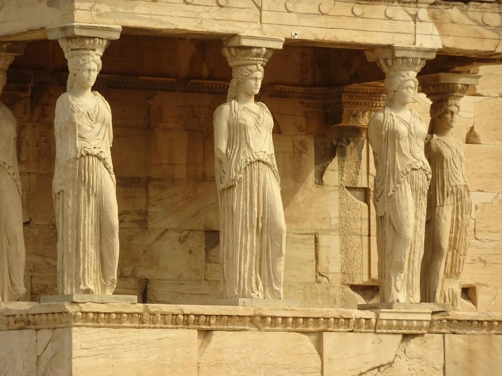 Las estatuas griegas y romanas no solo estaban pintadas y adornadas: también perfumadas, según estudio 