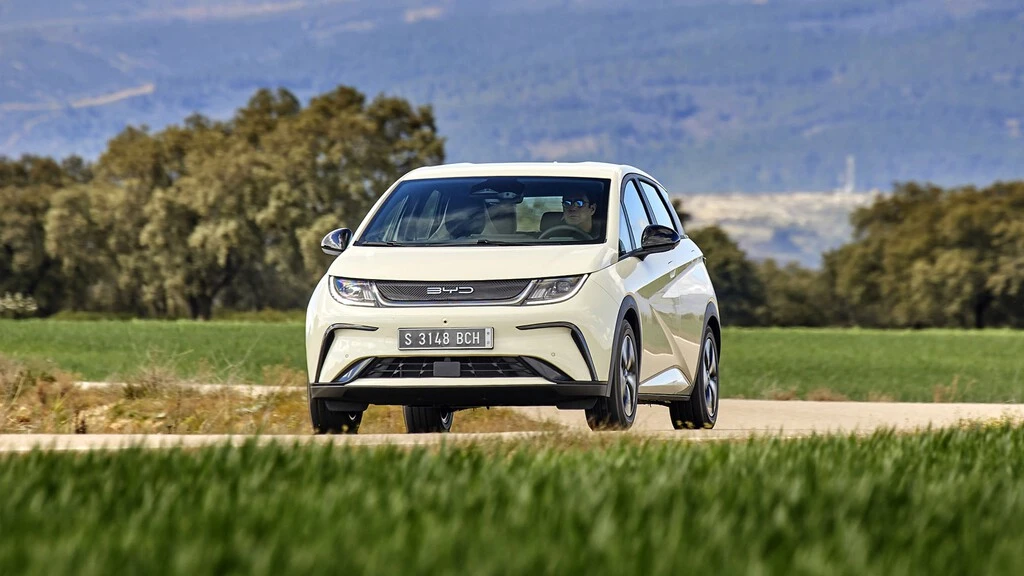 El BYD Dolphin usado como Uber que superó 200,000 km y responde a la gran duda que existe sobre los autos chinos 