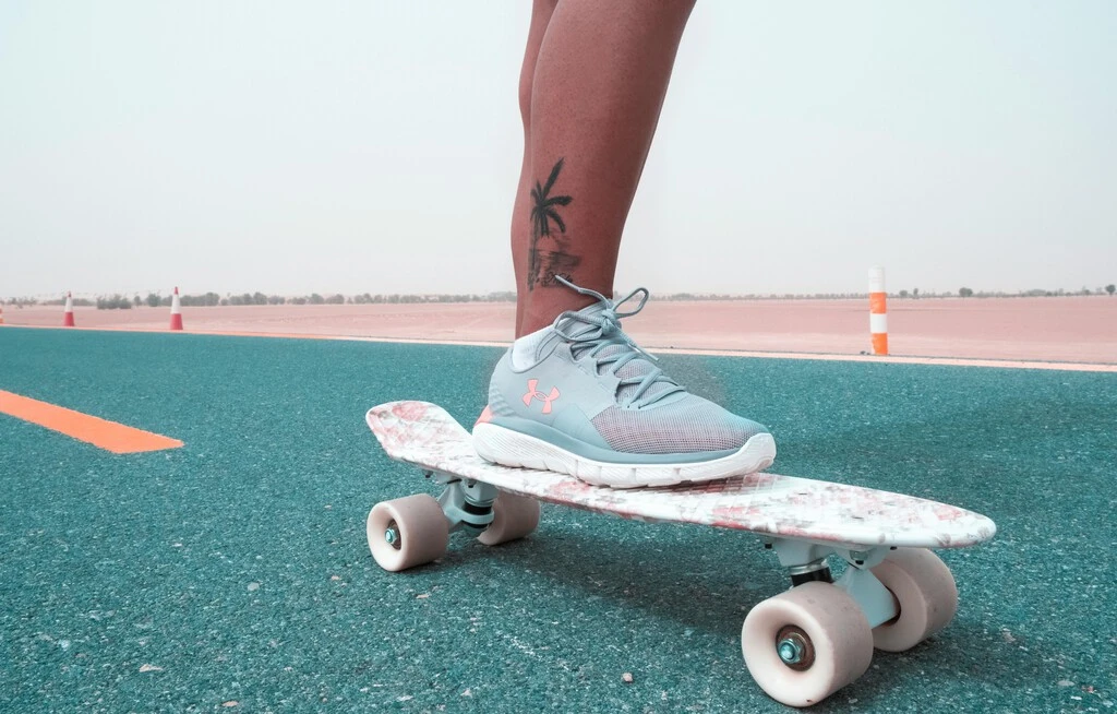 Este tatuaje inteligente con IA puede detectar cambios en tu cuerpo antes de que vayas al médico  