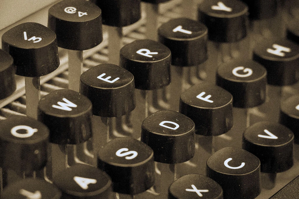  La razón por la que las letras de tu teclado no están en orden alfabético 