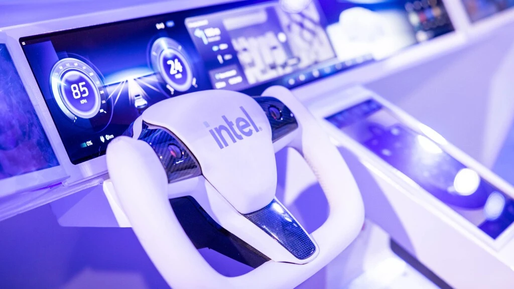 Intel abandona la industria automotriz: cierra su división y despide a la mayoría del equipo, según reporte 