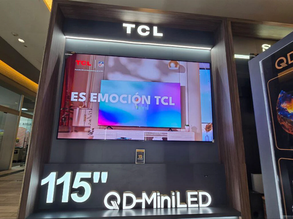 TCL ya tiene en México su monstruosa pantalla de 115 pulgadas: la MiniLED más grande del mundo  