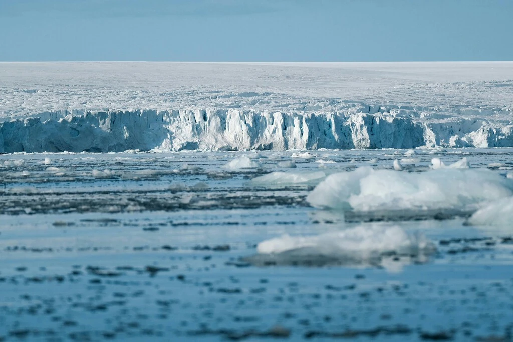 Si los polos siguen derritiéndose a este ritmo, podríamos ver una catástrofe climática mas pronto de lo esperado 