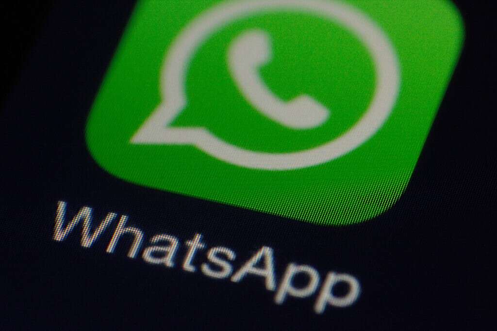 Teníamos el miedo de perder los contactos de WhatsApp al cambiar de móvil. Ahora nos dan la solución perfecta 