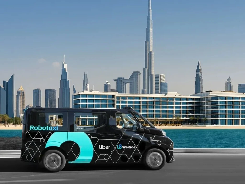 Uber hará alianza con tres empresas chinas para intentar dominar el mercado mundial de los robotaxis 