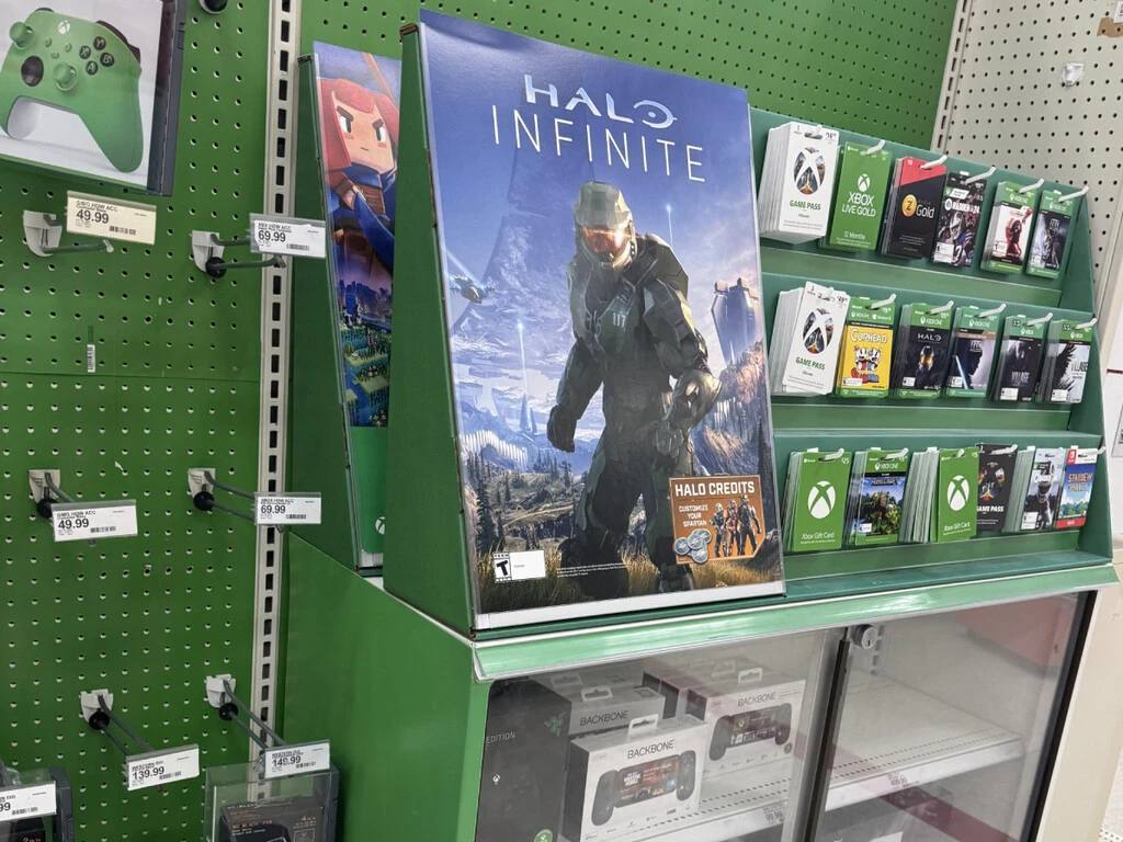 Cada vez hay menos consolas Xbox en tiendas de EE.UU., pero Microsoft dice que sus “socios comprometidos” siguen vendiendo 