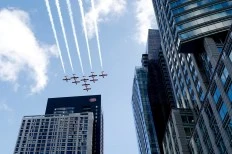 Photos: Snowbirds and Habs fans welcome Eastern Conference final to the Bell Centre