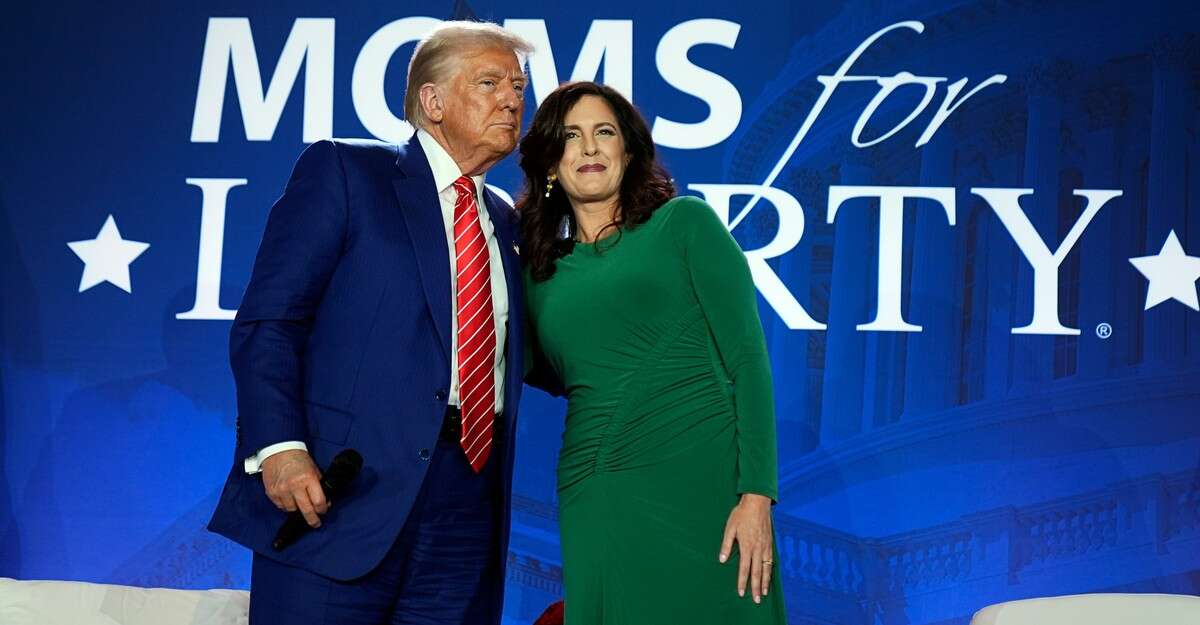 Trump Woos the Moms for Liberty