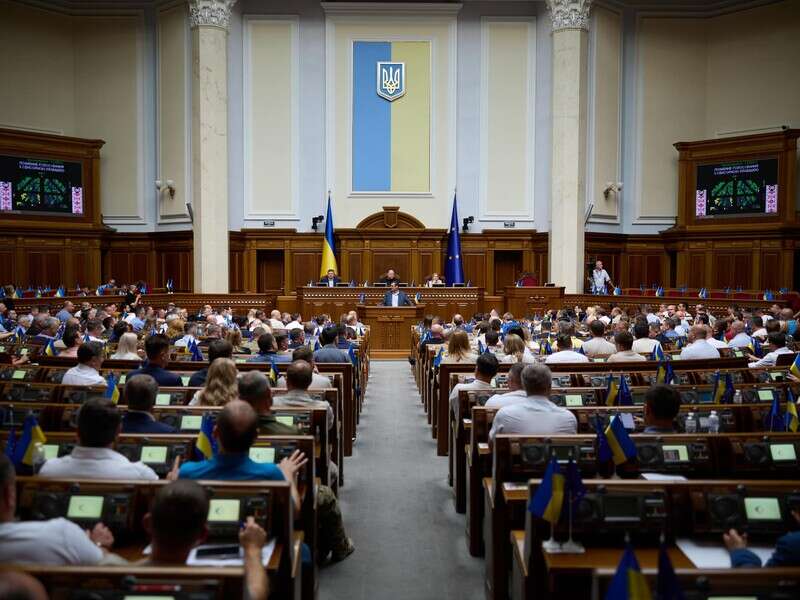 Рада проголосувала щодо кадрових змін в уряді. Звільнили не всіх, хто подав заяви