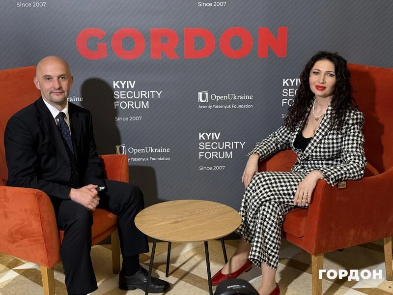 Чи поверне Україна ядерну зброю, пастка для Зеленського. Інтерв'ю Бацман із директором Центру страткому НАТО Сартсом. Відео G