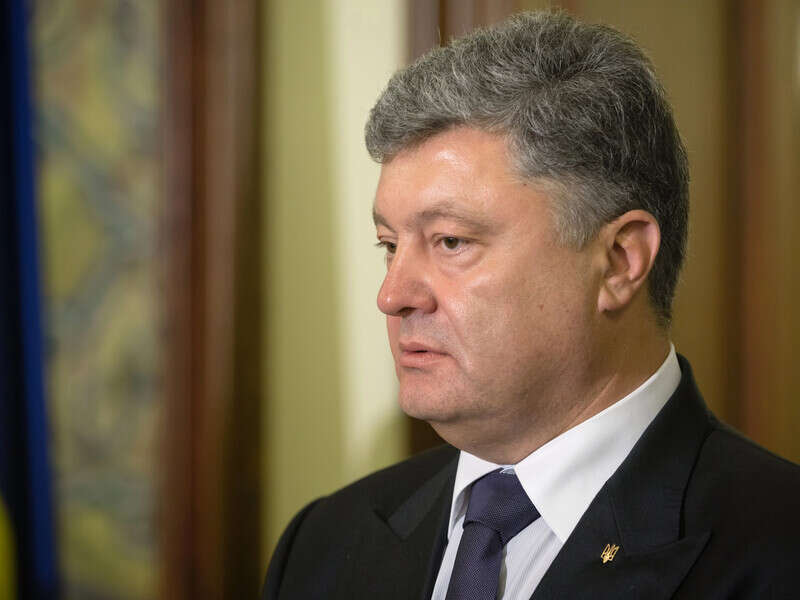 Порошенко встиг вивести за кордон понад 1 млрд грн і ще 1 млрд 