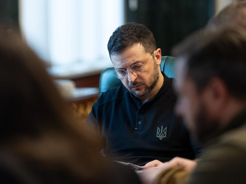 Зеленський ввів у дію санкції РНБО проти пропагандистів і тіньовий флот РФ