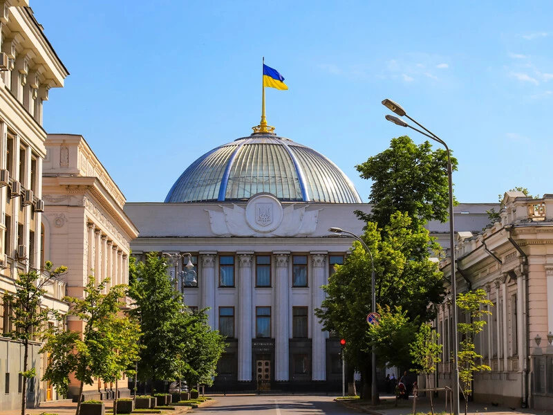 Рада проголосувала за подовження воєнного стану в Україні до 6 серпня