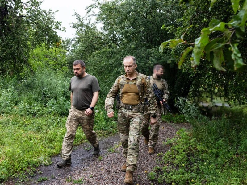 Сирський відвідав Харківську область і назвав напрямок фронту, де росіяни тиснуть кількісно