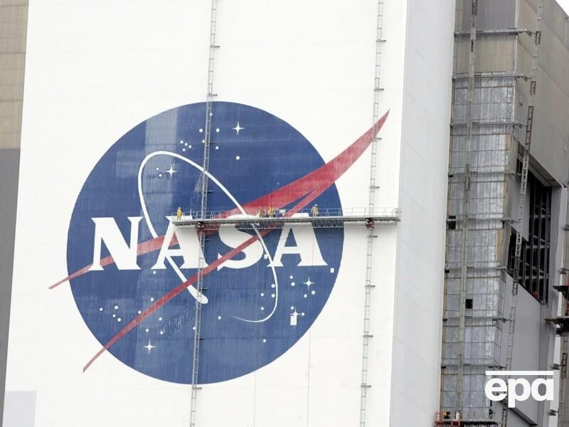 Жінка знайшла на пшеничному полі втрачене обладнання NASA розміром із позашляховик
