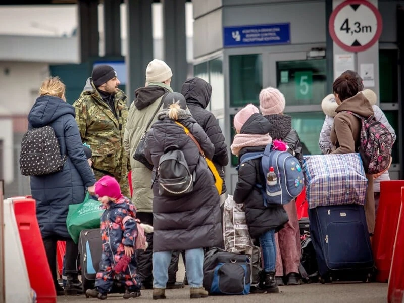Стало відомо, скільки українських біженців працевлаштовано в Німеччині й скільки отримує соцдопомогу