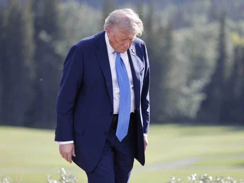 У Білому домі пояснили, чому Трамп достроково поїхав із G7