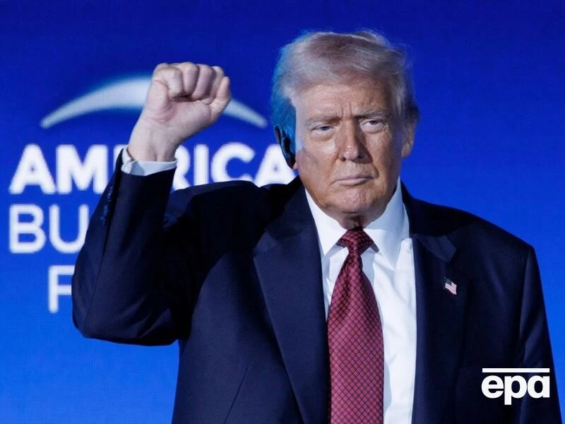 Трамп заявив, що два тижні тому говорив з Путіним про завершення війни. Питання: якої?